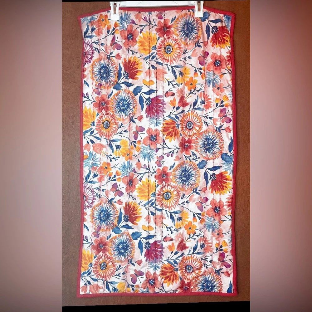 Pioneer Woman King Sham 1x Red White Multi-Color Floral Missing One Tie